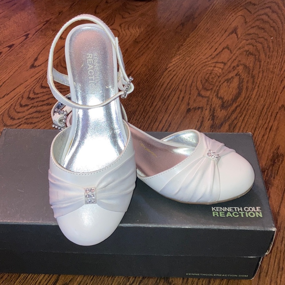 3/$15 Kenneth Cole shoes